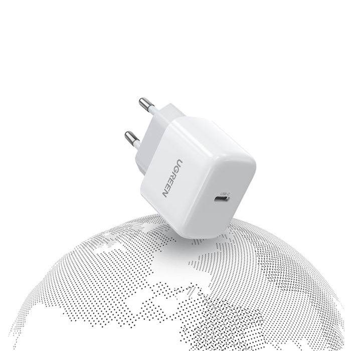 Ugreen ładowarka sieciowa USB-C 20W PD3.0 QC4.0 biała (CD241)