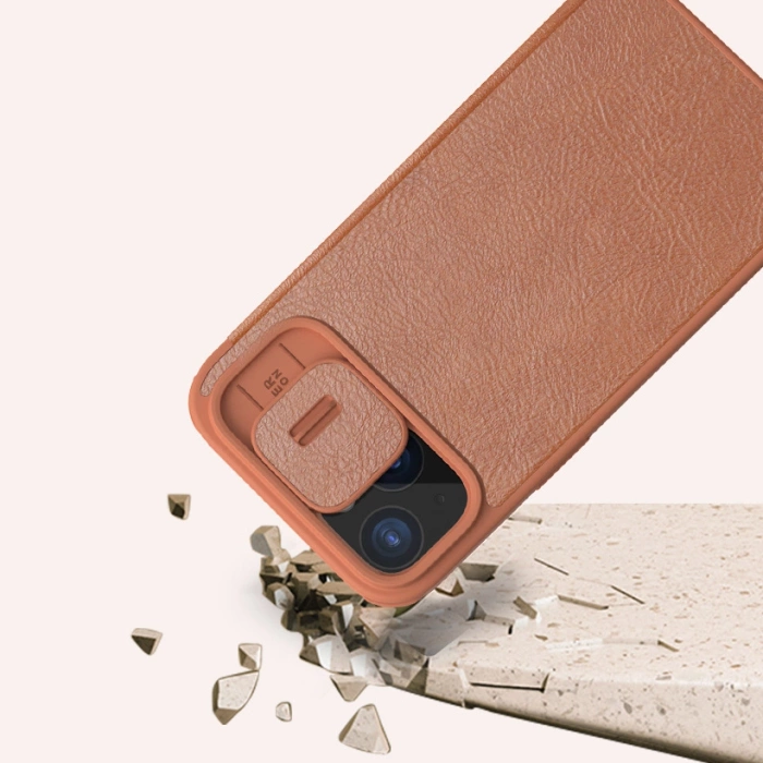 Skórzane etui z klapką osłoną aparatu do iPhone 15 Plus Nillkin Qin Pro Leather - brązowe