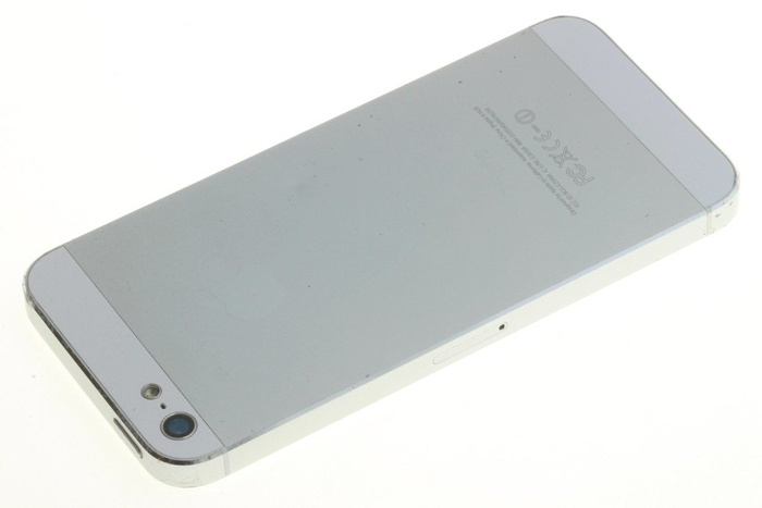 APPLE iPhone 5 16GB Silver A1429 Grade B