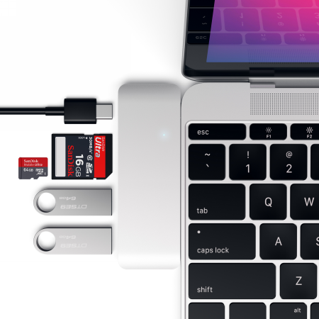 Satechi Type-C USB Passthrough Hub - aluminiowy Hub do urządzeń mobilnych USB-C (USB-C 60W, 2x USB-A, czytnik kart micro/SD) (silver)