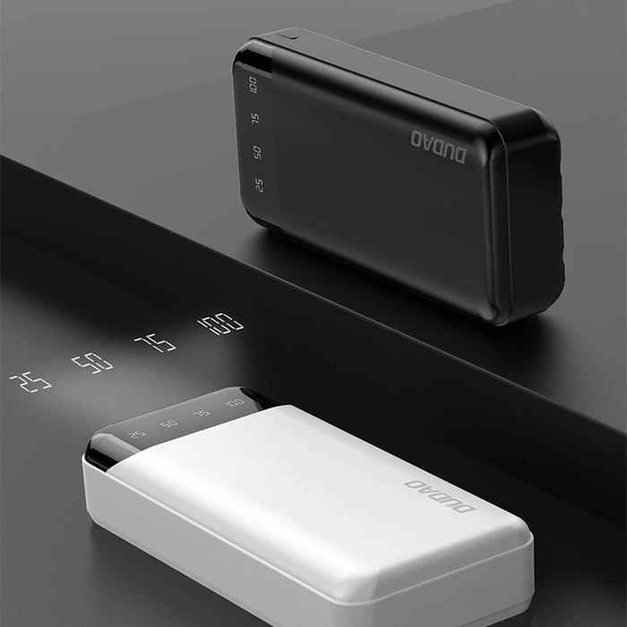 Dudao pojemny powerbank z 3 wbudowanymi kablami 20000mAh USB Typ C + micro USB + Lightning biały (Dudao K6Pro+)